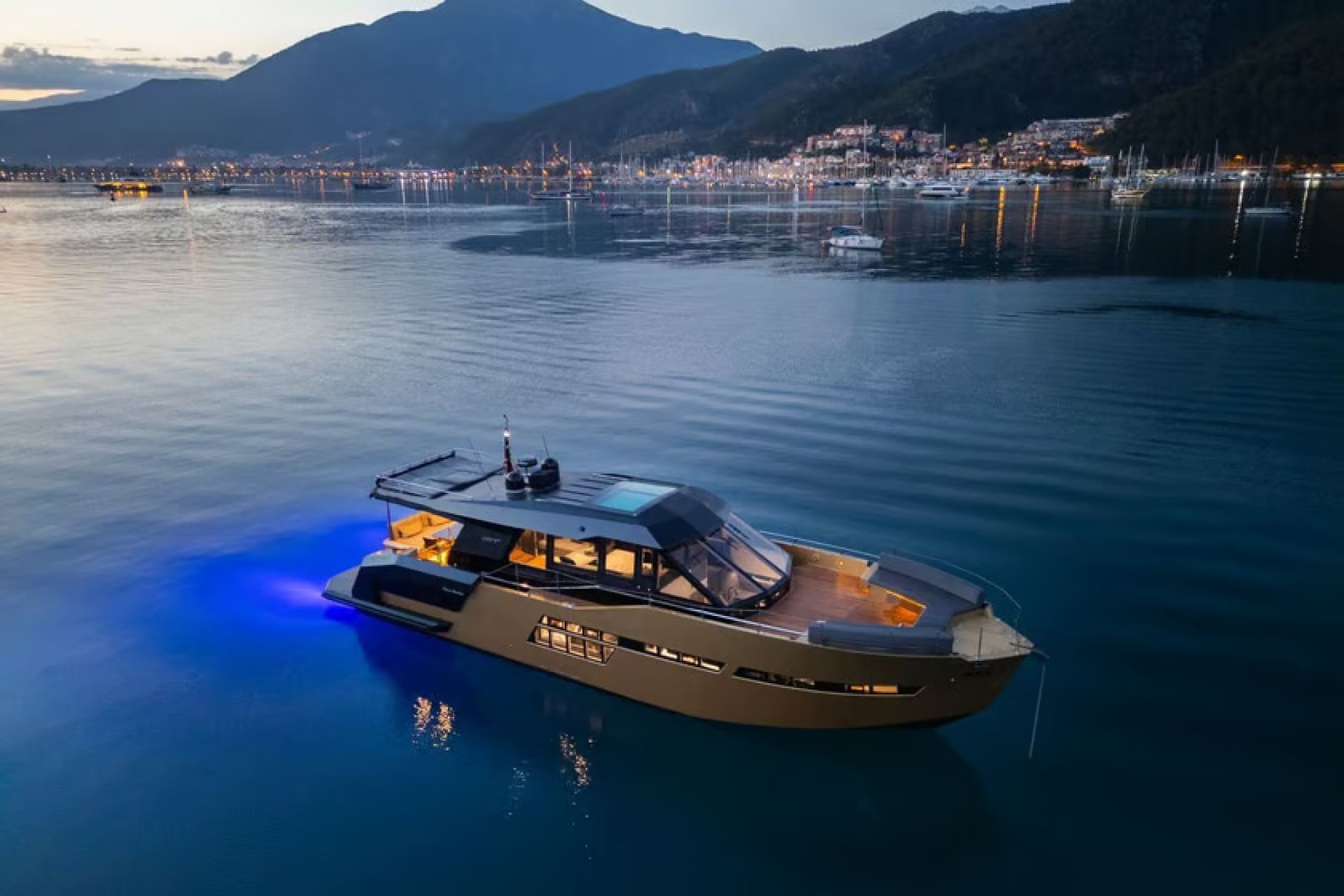 Rental Guide - The Most Enjoyable Way to Explore Göcek Bays by Motor Yacht